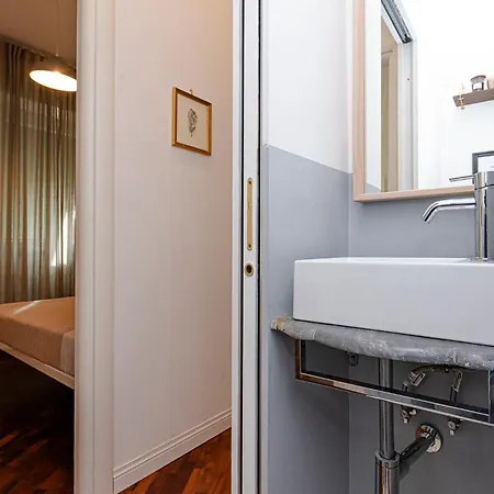 Апартаменты Bright And Cozy Near The Vatican *