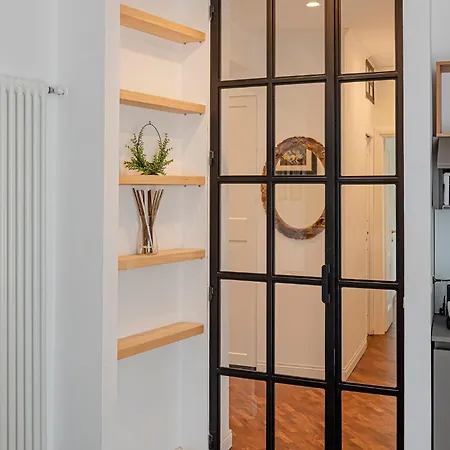 Апартаменты Bright And Cozy Near The Vatican
